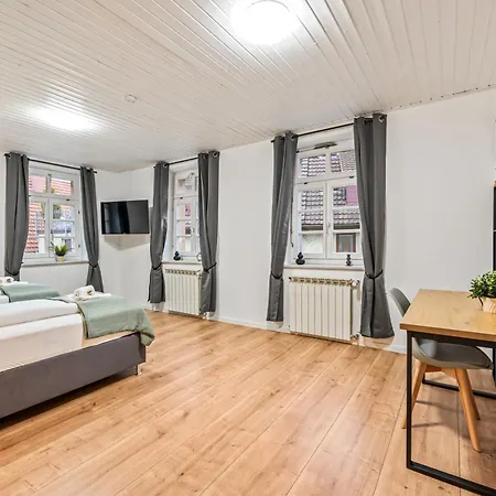 Apartamento übernachten Im Kulturdenkmal - Weinort